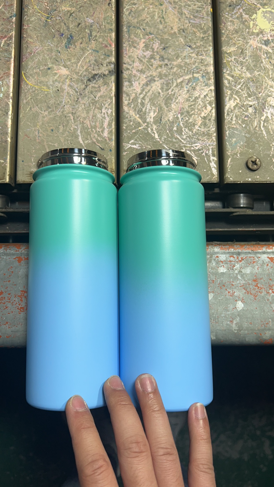 Thermos in acciaio inox con cambio colore